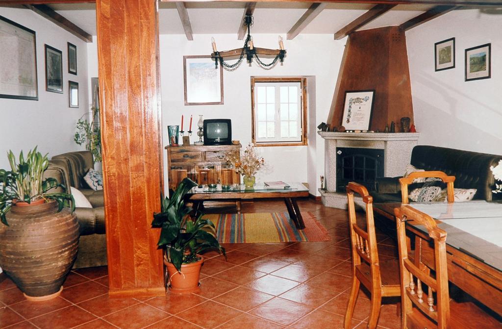 Villa Quinta do Vale Sanguinho Seia Camera foto